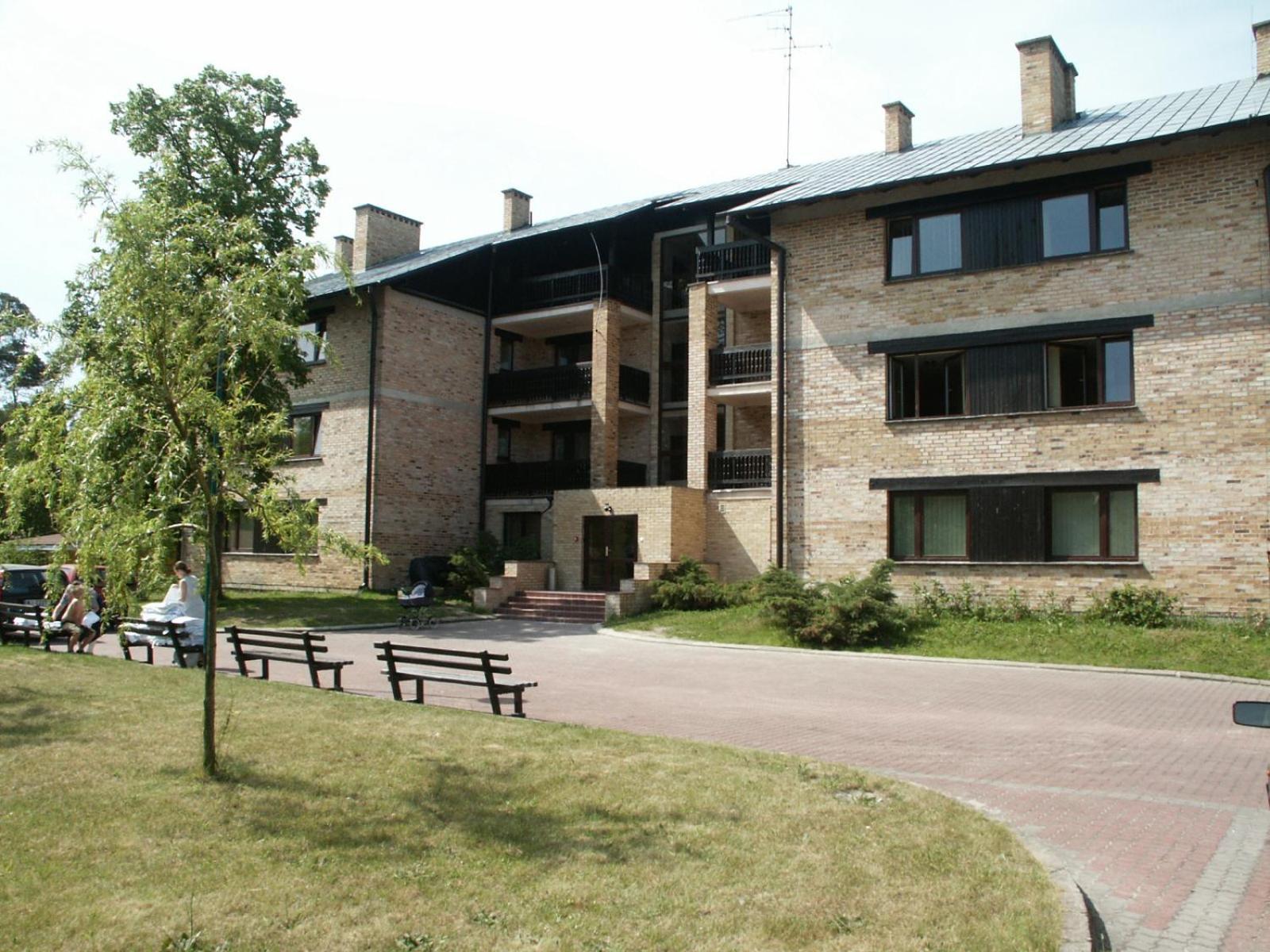 Lesny Dwor Aparthotel Mielno  Bagian luar foto