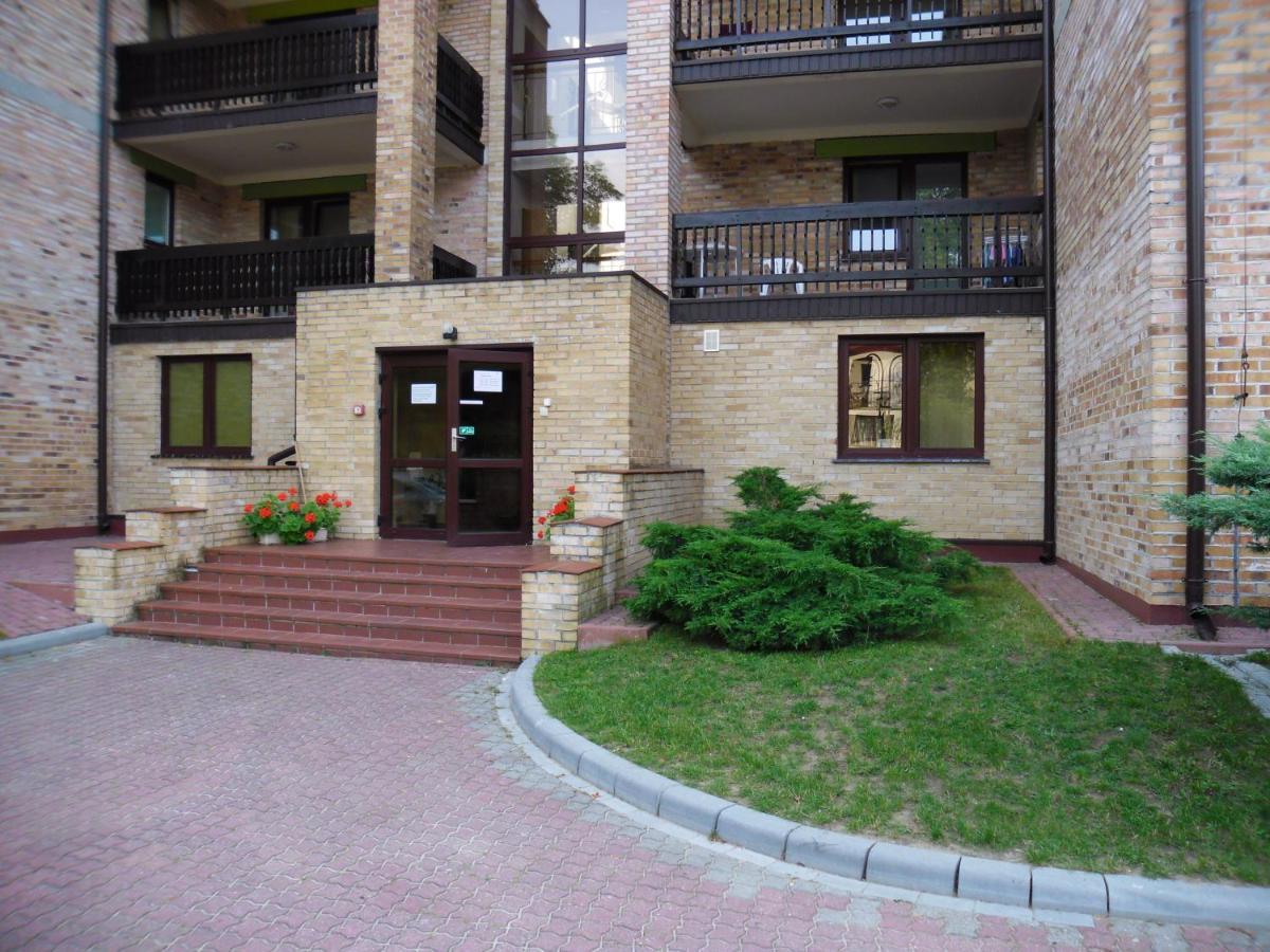 Lesny Dwor Aparthotel Mielno  Bagian luar foto