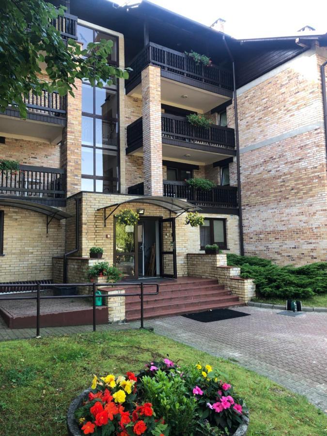 Lesny Dwor Aparthotel Mielno  Bagian luar foto